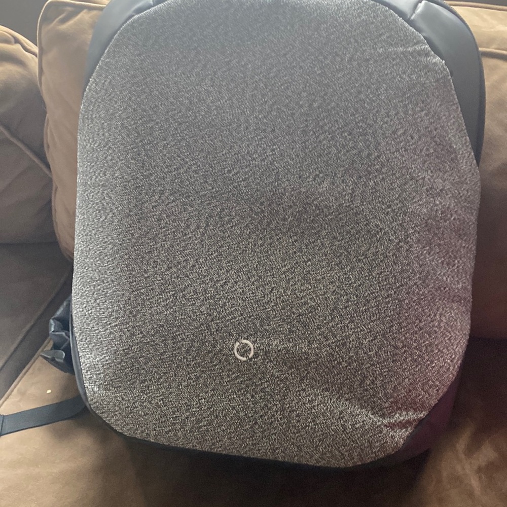 Anti-Theft Laptop Backpack/Bag - NWT